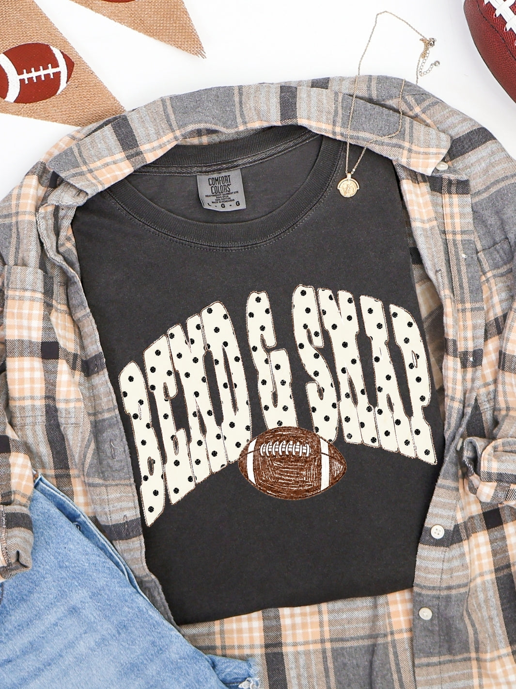 Retro Polka Dots Bend & Snap Comfort Colors Graphic Tee